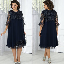 Frauen Rundhals Besticktes Patchwork Kleid – Schwarz