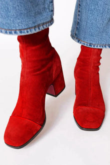 Eva™ | Elegante Stiefel mit Absatz – Rot