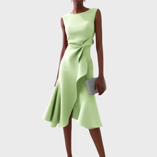 Olga | Asymmetrisch Ärmellos Midikleid – Hell Grün