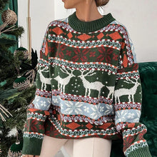 Carolin | Damen-Weihnachtspullover mit Rentiermuster – Grün