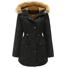 Damen Winterjacke mit Fellkapuze - Soria – Schwarz