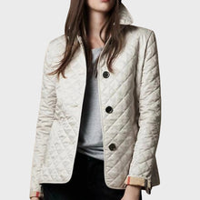 Verity | Lässige Steppjacke mit umgeschlagenem Kragen – Weiß