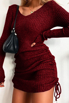 Zadie® | Bleistiftkleid mit V-Ausschnitt und Kordelzug – Bordeaux
