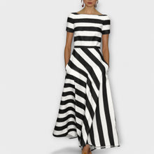 Janell - Streifenmaxikleid – Schwarz