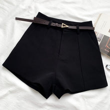 Betina - Stylische Vintage-Shorts für Damen – Schwarz