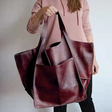 Lunara | Geräumige Ledertasche – Weinrot
