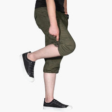Herren 3/4 Cargohose mit Taschen für Frühling und Sommer – Armeegrün