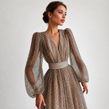 Emina - Stilvolles V-Ausschnitt Kleid mit langen Ärmeln – Khaki