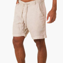 Leichte Sommer-Shorts mit Kordelzug - für Herren im Urlaubsstil – Beige