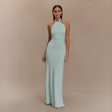 Jianna - Stilvolles Neckholder-Maxikleid – Grün