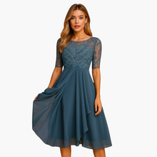 Lore | Midikleid mit Spitzenärmeln – Blau