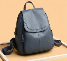 Eleganter Lederrucksack mit großzügigem Stauraum – Blau