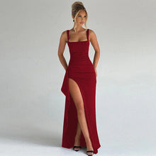 Aria | Elegantes Slip-Maxikleid mit offenem Rücken – Rot