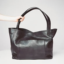 Juanna - Klassische Vintage Leder Schultertasche Damen – Schwarz