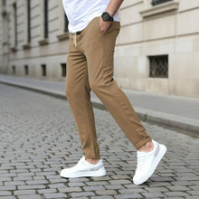 Bekzat - Hose Mit Geradem Bein – Khaki