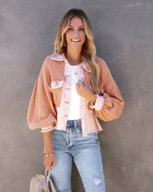 Cropped-Jacke mit Ballonärmeln | Trendiger Materialmix | Lässiger Vintage-Look – Pfirsich