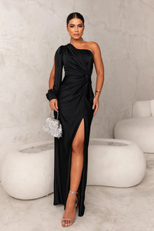 Damen Satin Abendkleid One-Shoulder mit Schlitz – Elegantes Kleid für Party & Anlass – Schwarz