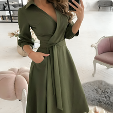 Sofía® | Elegantes Langarmkleid mit V-Ausschnitt – Grün