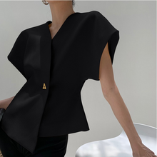 Octavia - Asymmetrische Damen-Weste – Schwarz