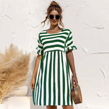 Sommerkleid mit Streifen | Rüschenärmel | Lockerer Schnitt – Grün