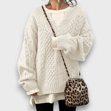 Marielle – Strickpullover mit V-Ausschnitt – Weiß