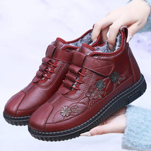 Orthopädische Winterschuhe mit Stickereimotiv - Indigo – Rot