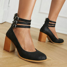 Caa – Schlichte Sandalen mit Fesselriemen – Schwarz