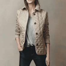 Liriane | Figurschmeichelnde Jacke – Khaki