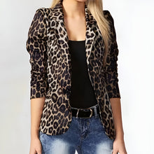 Nevaeh | Blazer mit Animal-Print und Reverskragen – Helles Khaki