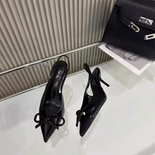 Constance - Flache Damenschuhe mit Schleifendetail – Schwarz