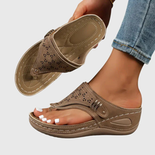 Stefanie | Damen Slip-On Flache Sandalen – Braun