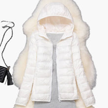 Ultraleichte Daunenjacke mit Kapuze für Damen – Weiß