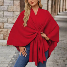 Veronika | Damen Oberteil im Cape-Stil mit Frontknoten – Rot