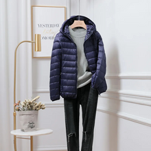 Gudrun | Damen Winterjacke mit Kapuze und Reißverschluss – Dunkelblau