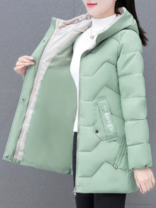 Lässige Halb Lange Puffer Winterjacke mit Kapuze für Damen | Perfekt für Casual Days – Grün