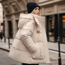 Damen Gesteppter Puffer-Mantel mit Übergroßen Taschen – Beige