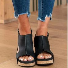 Maeve® | Stilvolle und bequeme Keilsandalen – Schwarz
