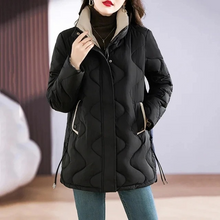 Bettina | Damen Freizeit-Winterjacke mit langen Ärmeln – Schwarz