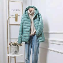 Gudrun | Damen Winterjacke mit Kapuze und Reißverschluss – Grün
