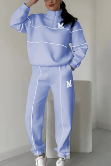 Jogginganzug mit Reißverschluss | Kontrastpaspeln | Lässiger Streetstyle – Hellblau