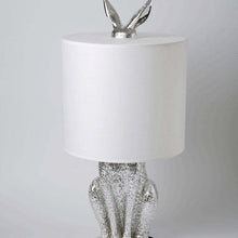 Goldene Kaninchen Tischlampe – Originelle Designer-Leuchte mit Schirm – Silber