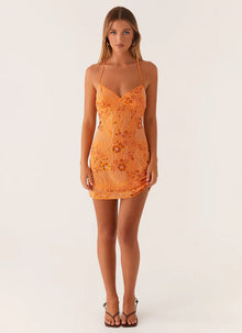 Mandy | Rückenfreies Paillettenkleid – Orange