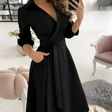 Sofía® | Elegantes Langarmkleid mit V-Ausschnitt – Schwarz