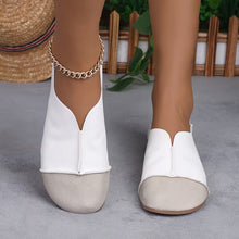 Bethan – Flexible Faltbare Flache Schuhe mit Eckiger Zehenpartie – Weiß