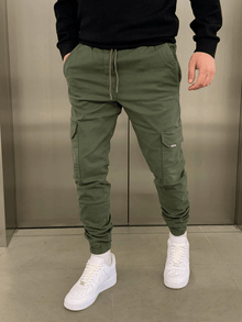 Max | Cargo Hose – Armeegrün