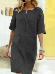 Rieke – Sommerliches Shiftkleid mit V-Ausschnitt – Schwarz