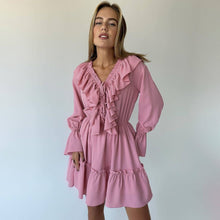 Julie | Kurzes Kleid mit Rüschen und Puffärmeln – Rosa