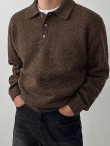 Yusif – Langärmeliger Strickpullover mit Knopfleiste – Braun