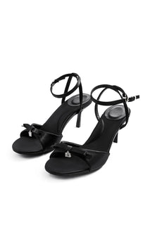 Luvé | Elegante Schwarze Sandaletten mit Absatz – Stilvoll & Feminin – Schwarz