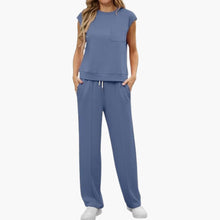 Zweiteiliges Sommer Set für Damen mit Kappärmeln und Taschen – Blau